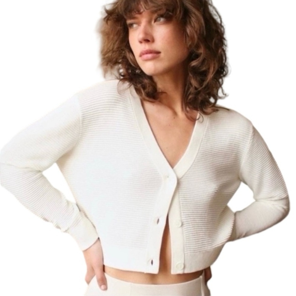 Aritzia Wilfred white cropped Button-Up Neck Cardigan SZ large